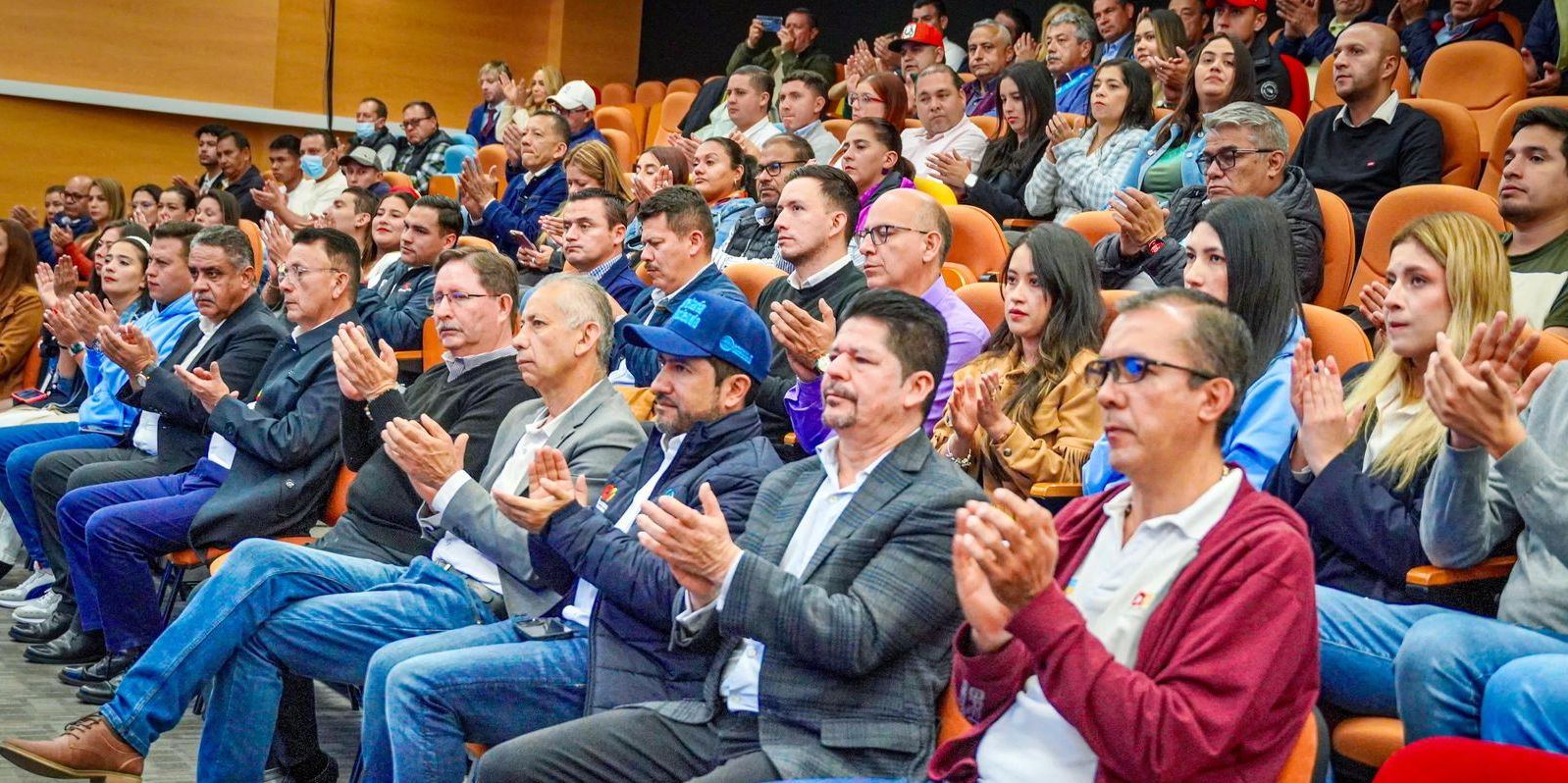 Con grupo especial, Cundinamarca combate la ilegalidad