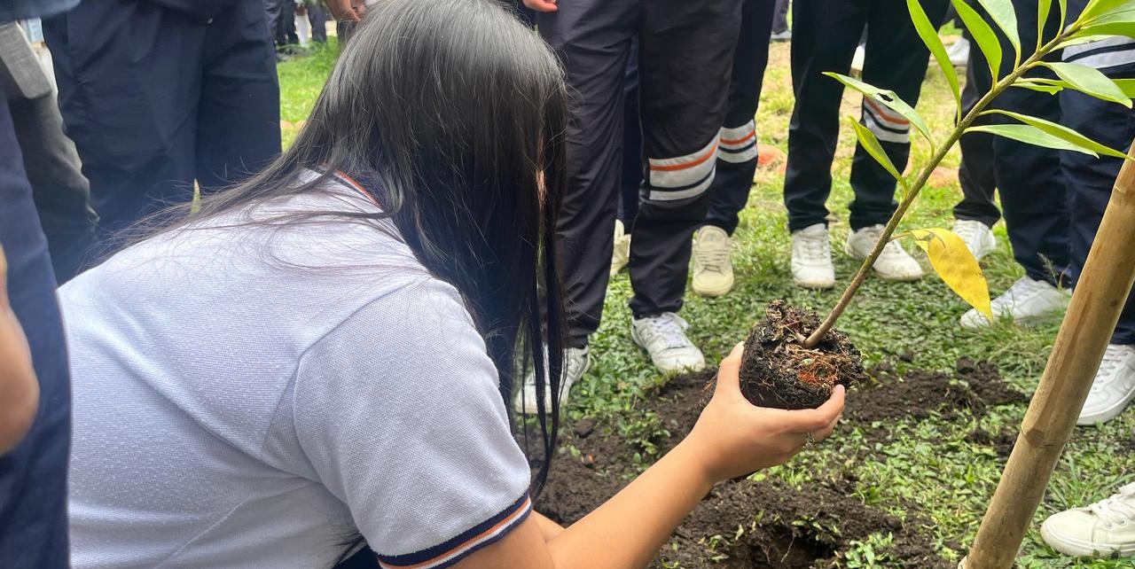 La Escuela Departamental de Liderazgo Juvenil recorrerá los 116 municipios de Cundinamarca
