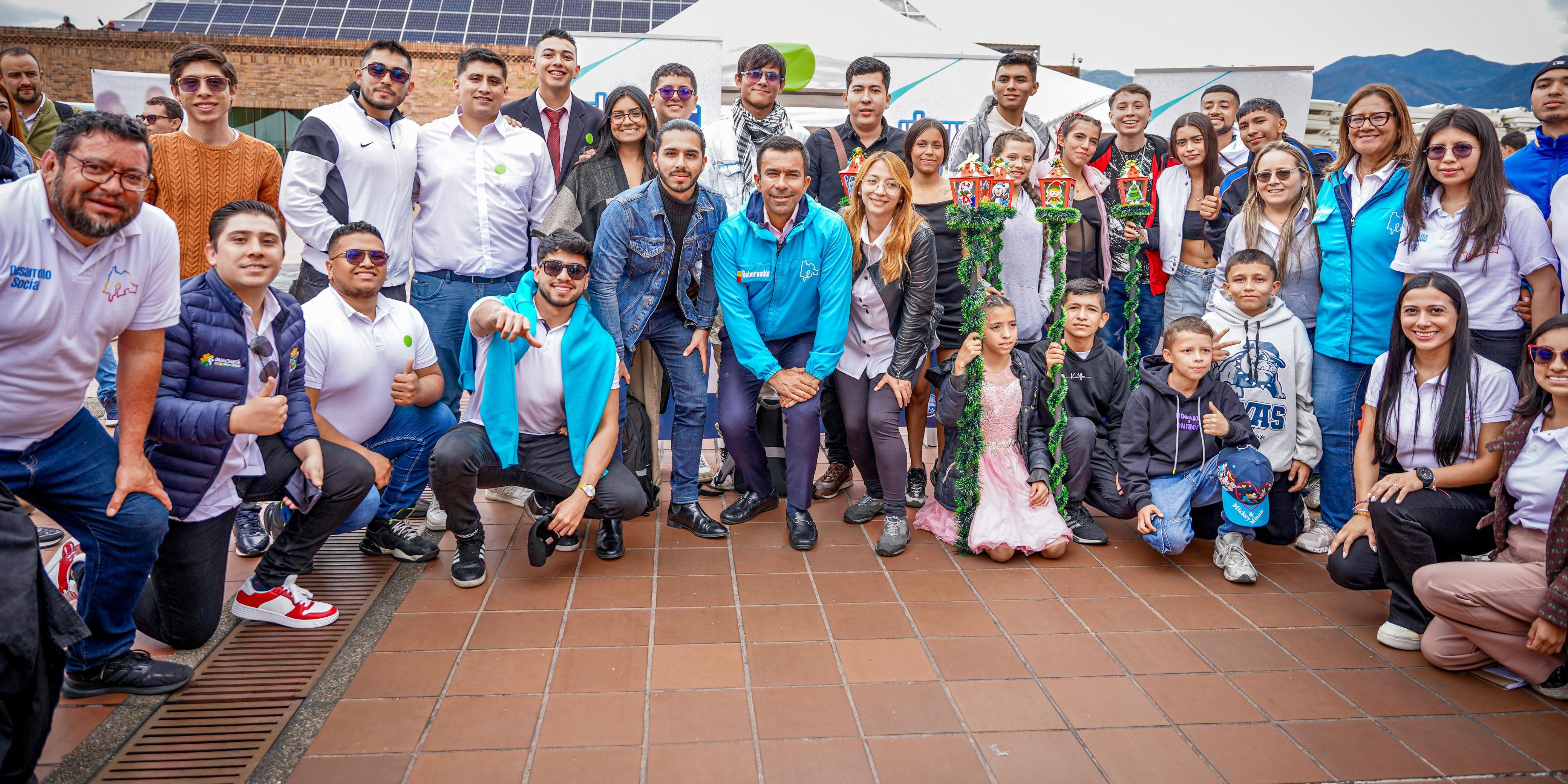 Cundinamarca entregó más de $4.600 millones en elementos para el bienestar y el emprendimiento social de las poblaciones vulnerables 

