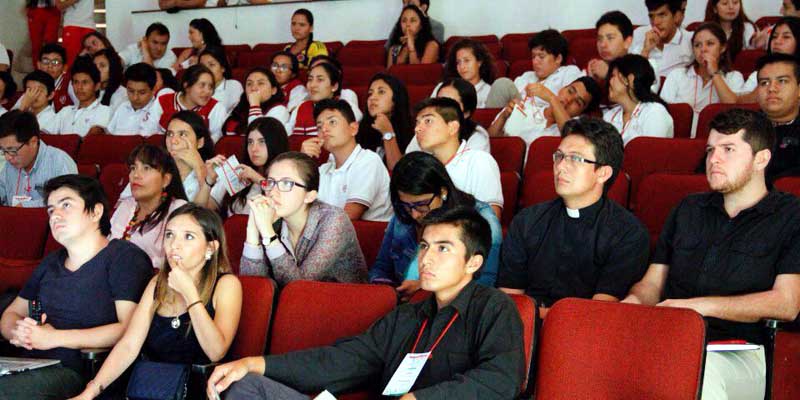 Los jóvenes de Cundinamarca buscan nuevas ideas


