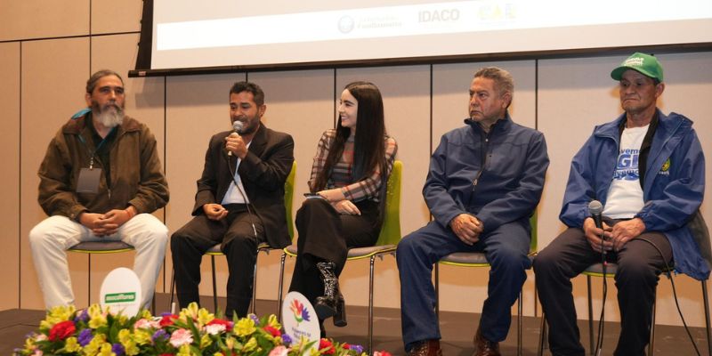 IDACO y CAR destacan liderazgo de la acción comunal en gestión ambiental durante la Cumbre Internacional de Sostenibilidad