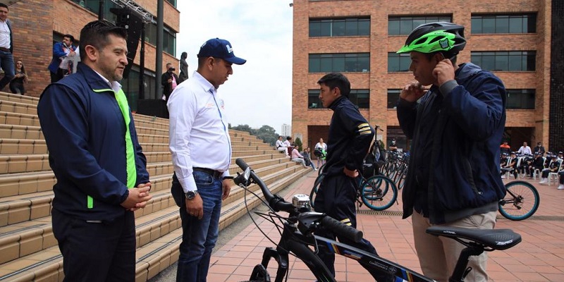 Dos mil niños y niñas se graduaron como ‘Patrulleritos Escolares’ por Cundinamarca



