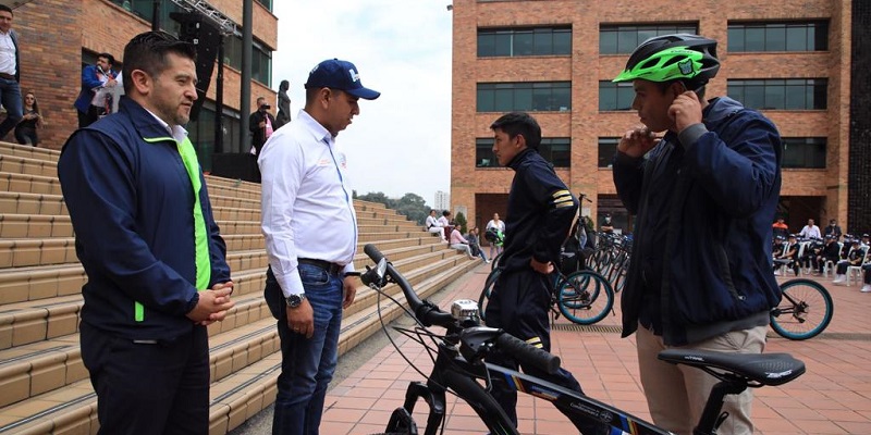 Dos mil niños y niñas se graduaron como ‘Patrulleritos Escolares’ por Cundinamarca





