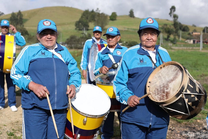 Beneficio económico vitalicio para creadores y gestores culturales de Cundinamarca
