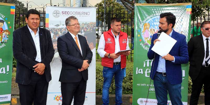 Más buses para el transporte escolar de los niños cundinamarqueses










