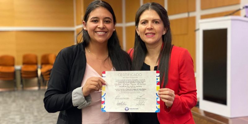 Más de 700 funcionarios se capacitan en lengua de señas para promover inclusión en Cundinamarca

