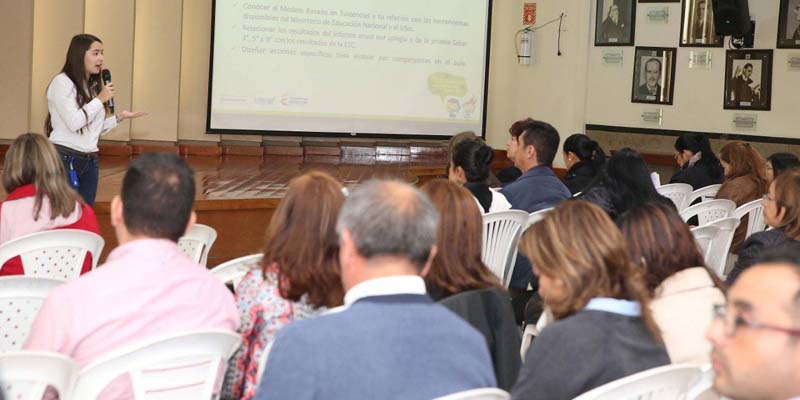 Instituciones educativas del departamento aprenden a analizar los resultados de las Pruebas Saber



