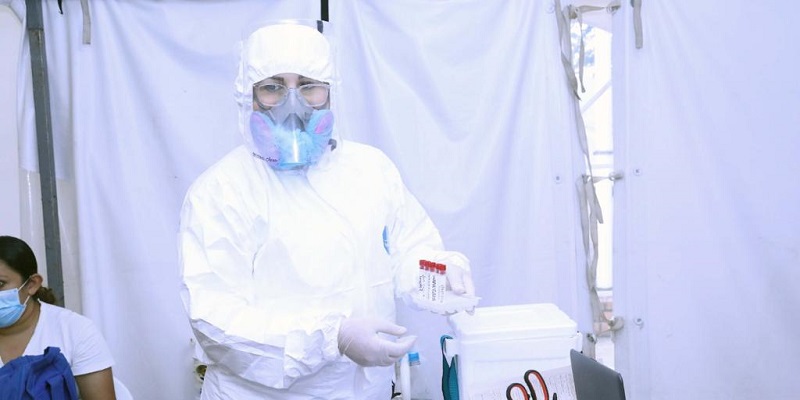 Autoridades municipales deben intensificar toma de muestras por presencia de variante ómicron en Cundinamarca


