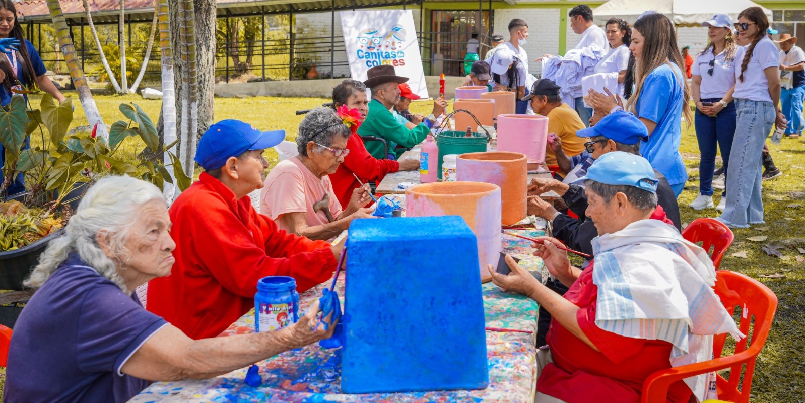Canitas de Colores: un programa para mejorar la calidad de 
vida de los adultos mayores

