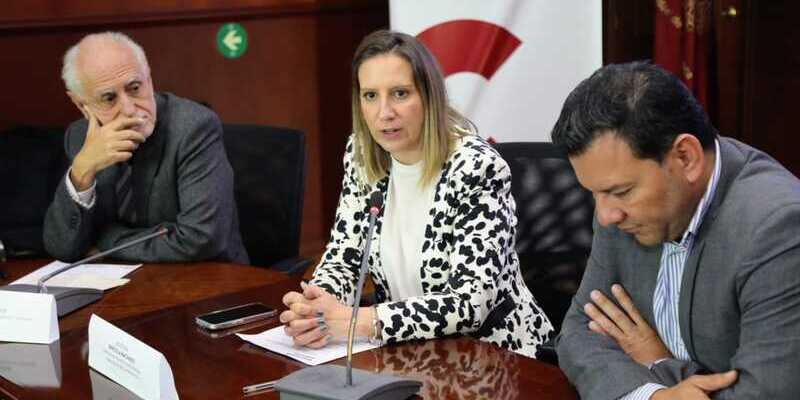 17 jóvenes líderes víctimas del conflicto armado inician formación internacional 
