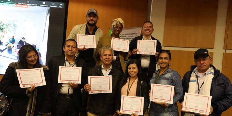 Cundinamarca gradúa en innovación y producción agropecuaria a 271 empresas y asociaciones provinciales