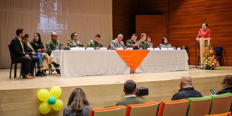 Autoridades fortalecen seguridad en Chía
