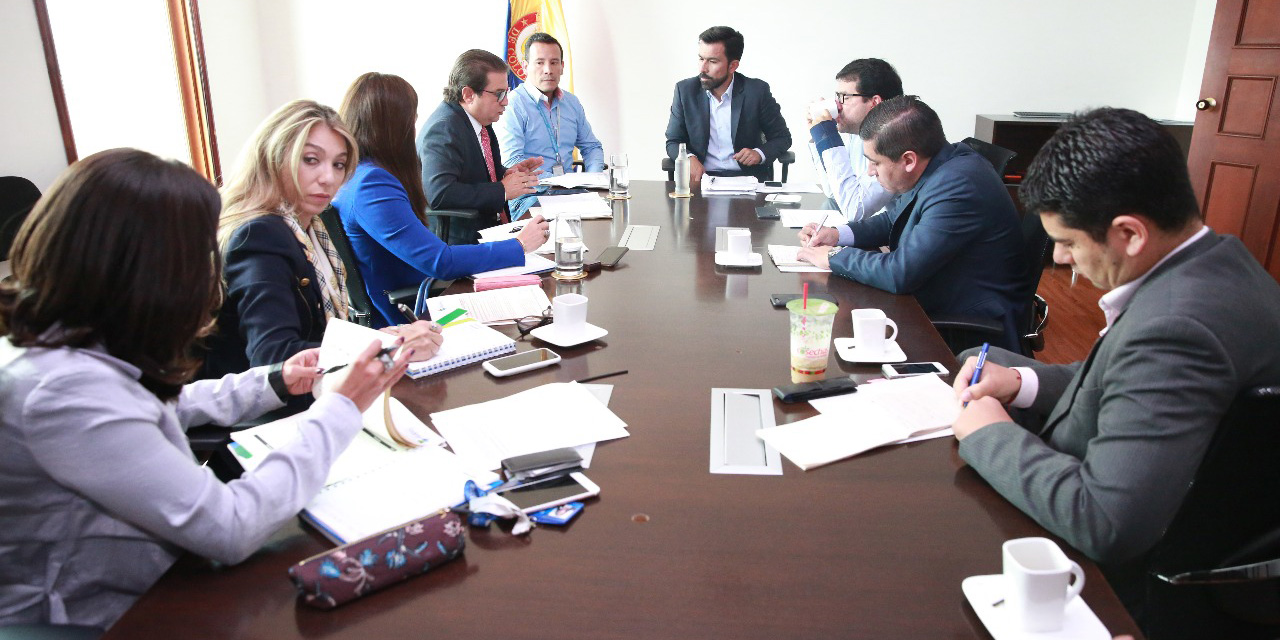 Veintinueve mil millones para acueducto regional La Mesa-Anapoima



































































