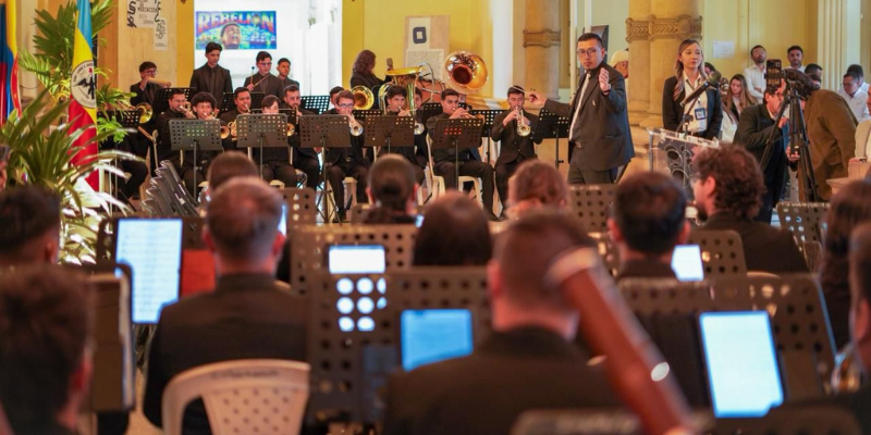 Villeta celebra 50 años del Festival Departamental de Bandas, orgullo cultural de Cundinamarca
 

