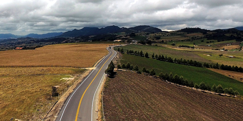 Más de $400.000 millones en recursos de Regalías fueron aprobados para proyectos en los 116 municipios de Cundinamarca

























