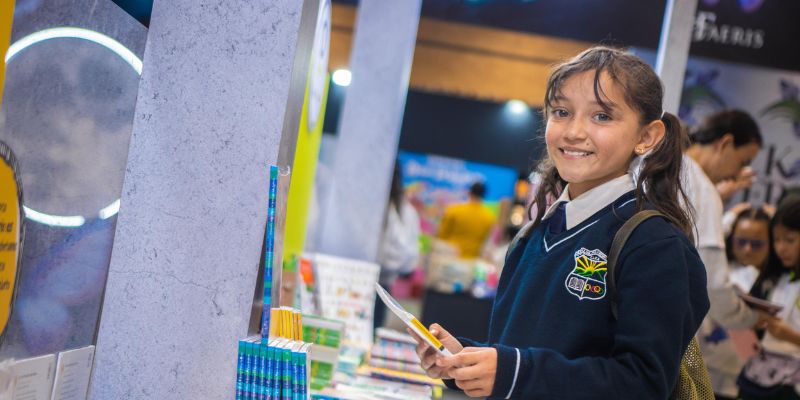 Cundinamarca impulsa la lectura con inversión superior a $1.700 millones