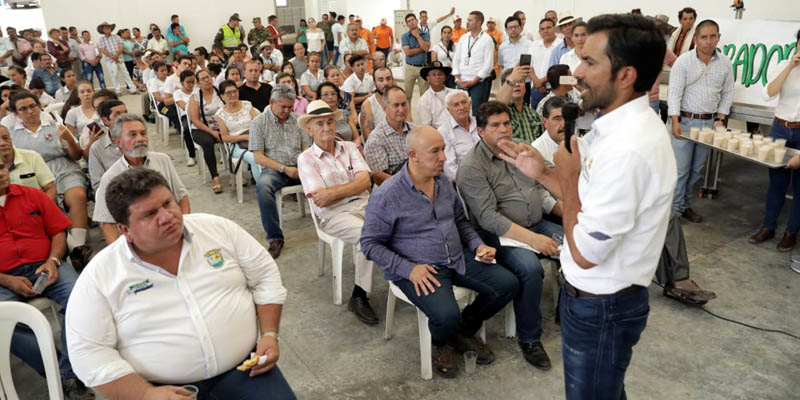 Inversión de $6.000 millones en nueva central de mieles en Útica