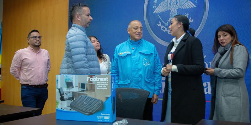 Ya son 15 las personerías municipales en Cundinamarca que reciben dotación para mejorar su gestión