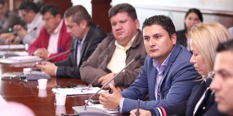 Cundinamarca logra cobertura del 100% de sus municipios con gas domiciliario