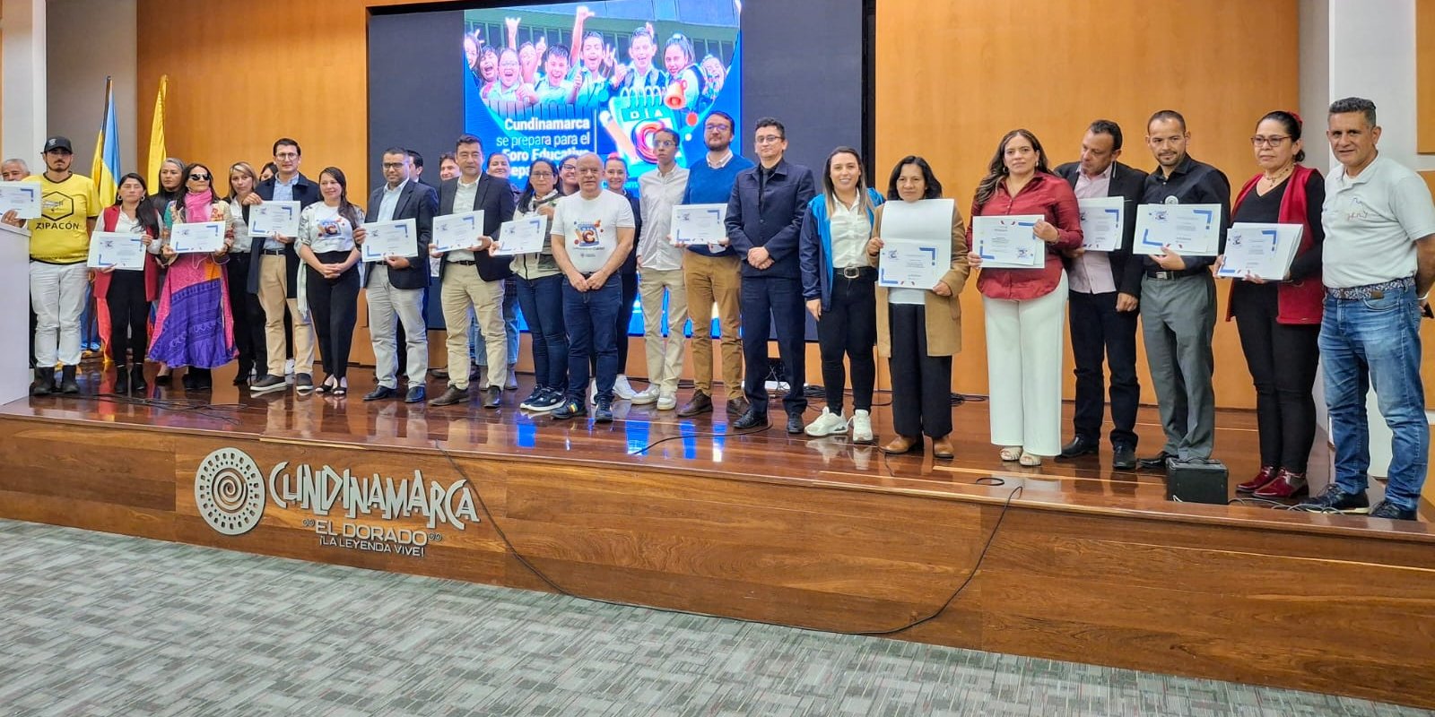 Institución Educativa Rural Miña y Ticha El Carmen de Guachetá representará al departamento en el Foro Educativo Nacional