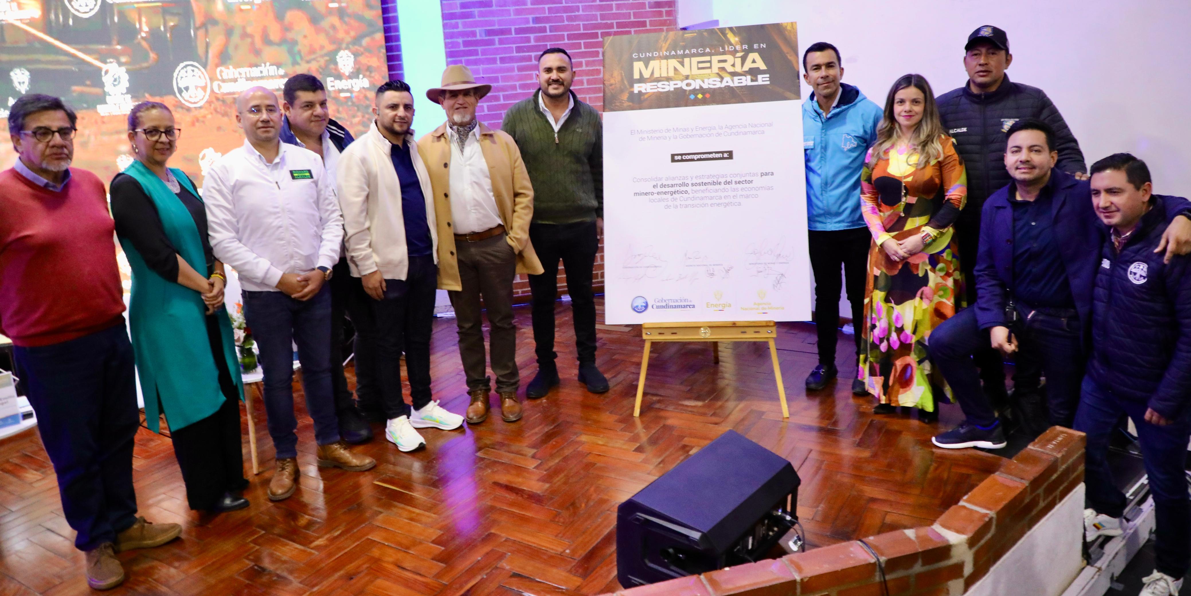 Gobernación de Cundinamarca, Agencia Nacional de Minería y el Ministerio de Minas y firman convenio por una minería sostenible