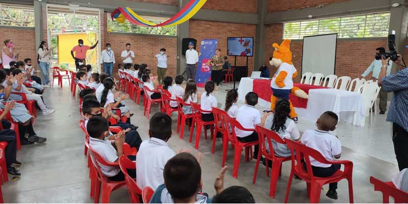 La transformación digital llegó a Apulo, Anapoima y La Mesa







