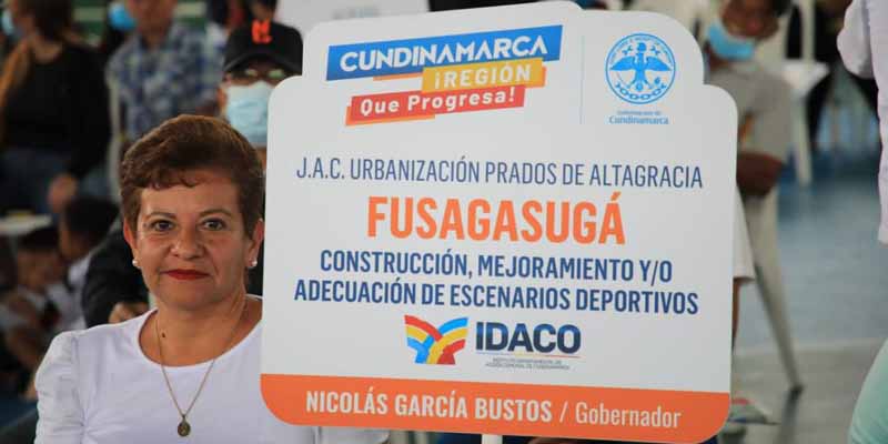 Firmatón de convenios solidarios por cerca de $4.150 millones para 83 JAC de Fusagasugá