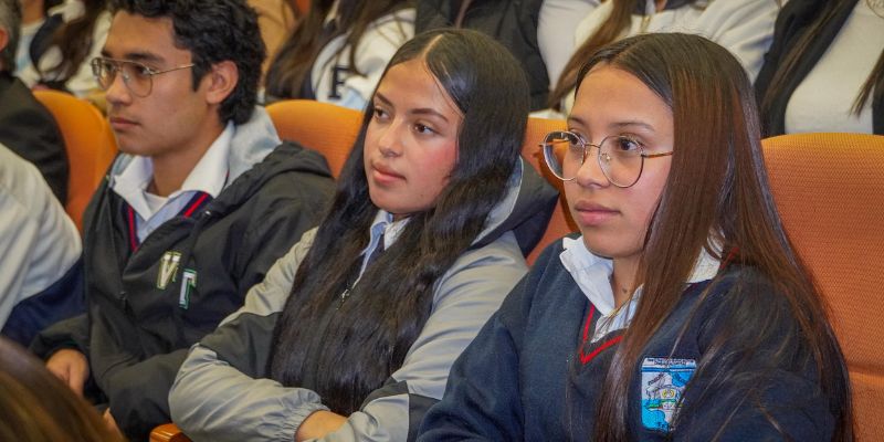 “Cuestionen si de verdad estamos enseñando valores”: llamado del Gobernador de Cundinamarca a los personeros estudiantiles