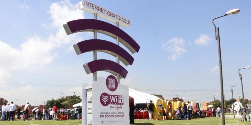 Llegan dos mega zonas Wi-Fi para toda la comunidad de Mosquera



















