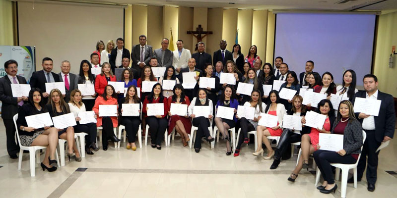 Gobernación de Cundinamarca gradúa los primeros servidores públicos en servicio al cliente 







