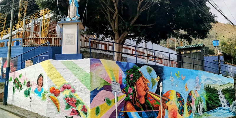 Cien comerciantes caqueceños fortalecen el turismo de su municipio