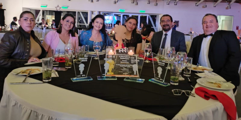 Gobernación se vistió de Gala en los premios Dínamo
