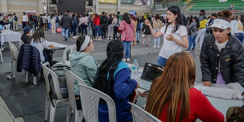 Más de 1.000 personas beneficiadas por feria por la Inclusión en Mosquera

