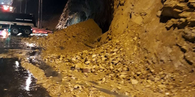Cierre preventivo en las vías Mosquera - La Mesa y Sibaté - Fusagasugá por deslizamientos a causa de las fuertes lluvias