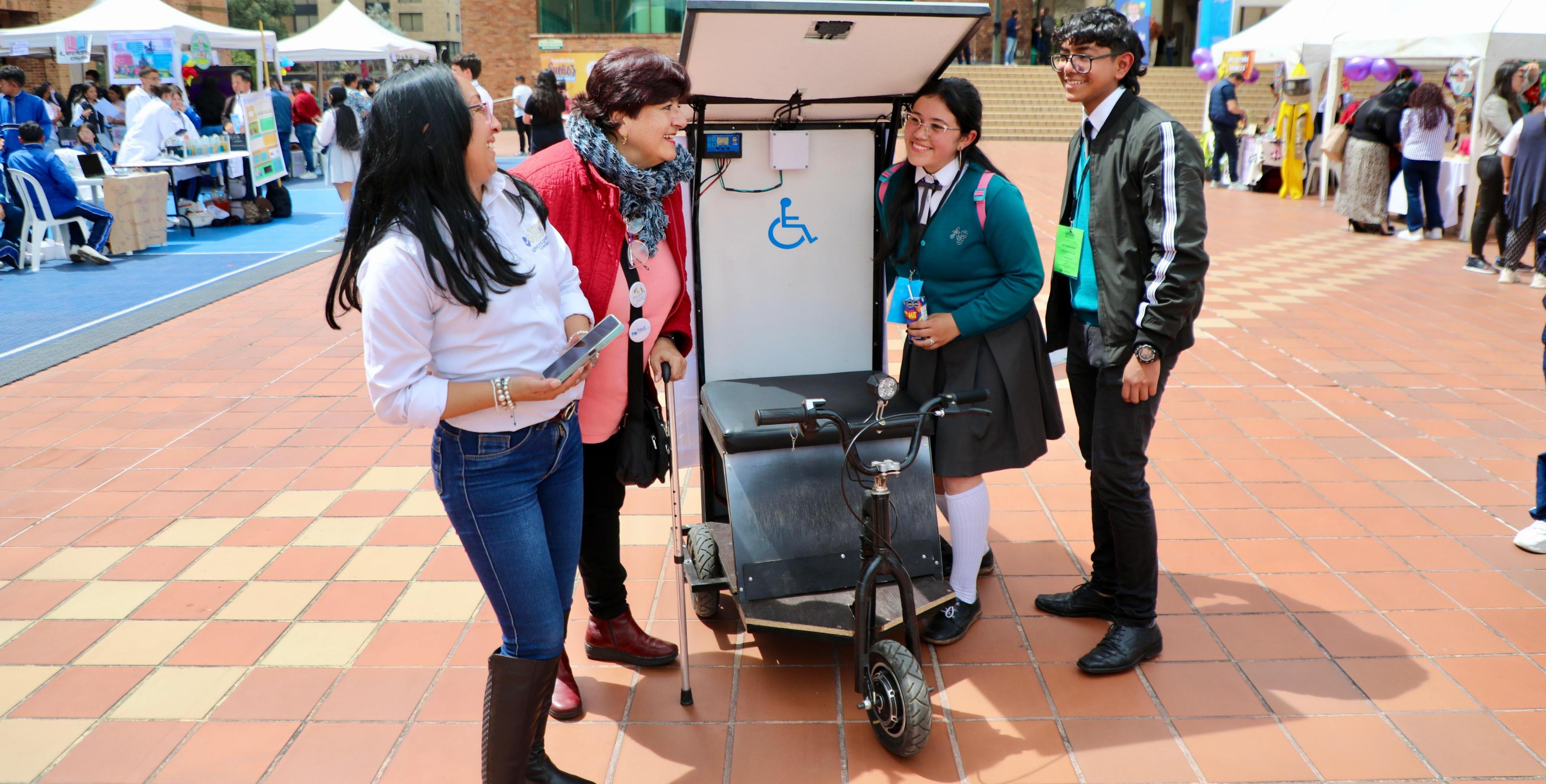 Jóvenes cundinamarqueses demuestran su potencial en la ‘Primera Feria de Educación Superior: caminando, educando, y emprendiendo’