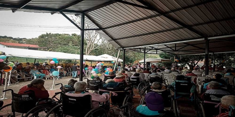 En Arbeláez, exitoso festival y reinado del adulto mayor