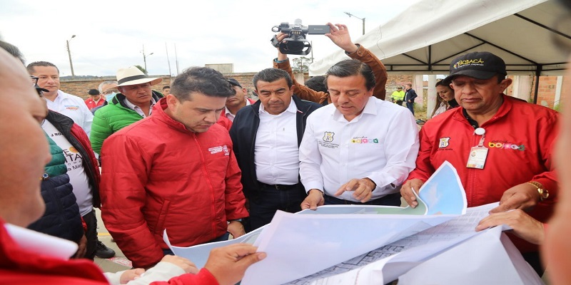 Centro de Salud, vía al El Corzo y coliseo para Bojacá