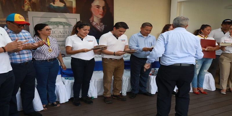 Gobernador Nicolás García, conmemoró los 224 años del natalicio de "La Pola"