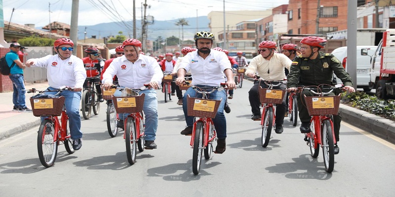 Cundinamarca lanza su sistema público regional de bicicletas para la seguridad













