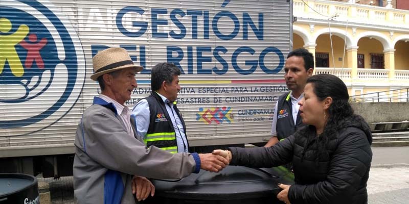 Hogares damnificados de La Palma y Cáqueza recibieron ayuda humanitaria

