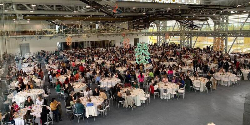 Gobernación de Cundinamarca celebró el Día de la Madre a sus funcionarias y contratistas
