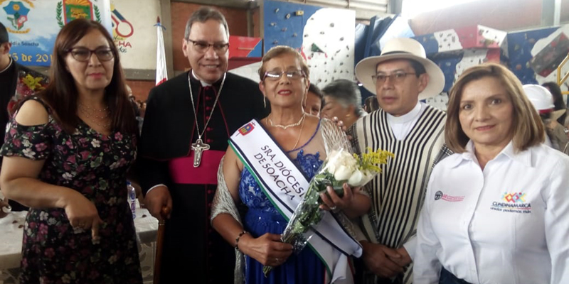 Primer Reinado Diocesano del Adulto Mayor en Soacha



