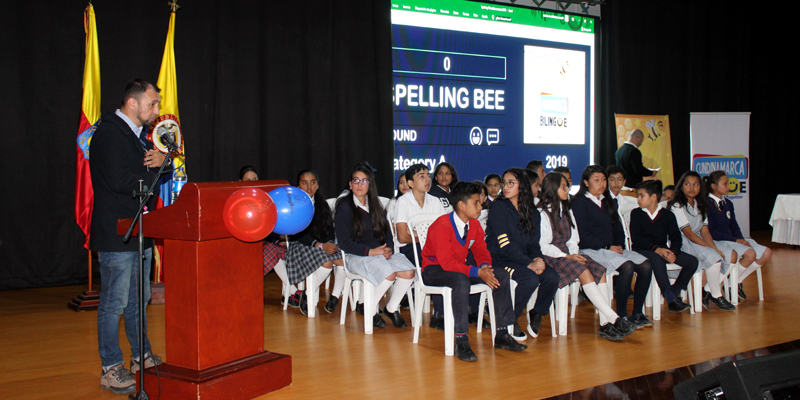 Colegios de Ubaté y La Calera, ganadores del Song Fest y el Spelling Bee 






