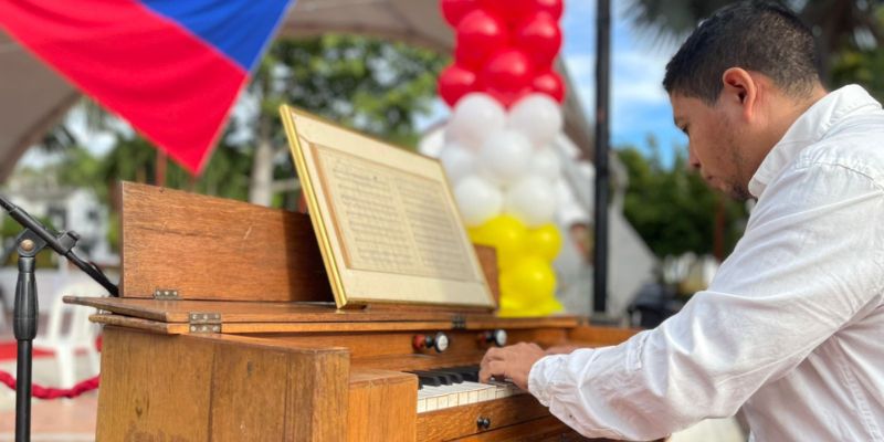 El armonio donde se interpretó por primera vez el Himno Nacional es declarado Bien de Interés Cultural
