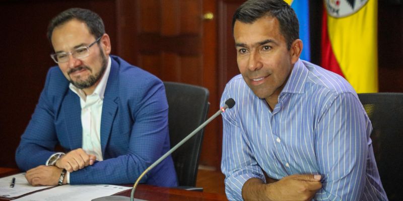 Cundinamarca firma ocho convenios por más de $1.000 millones para proteger áreas hídricas estratégicas
