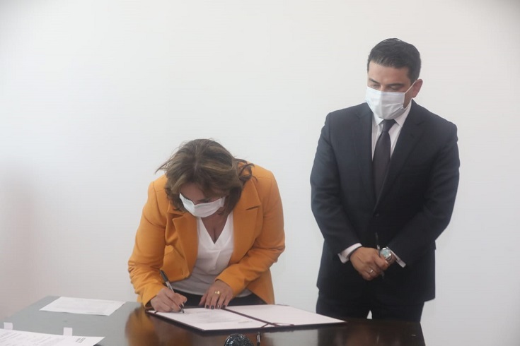 Gobernación firmó convenio por $1.575 millones para la instalación de gas domiciliario en Cogua, Nemocón y Tausa