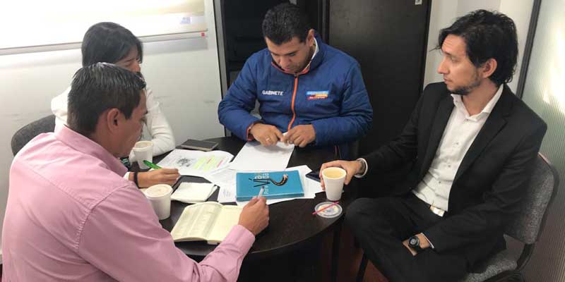 Gobiernos de Chía y Cundinamarca logran acuerdo para flexibilizar circulación de vehículos de carga en el municipio


