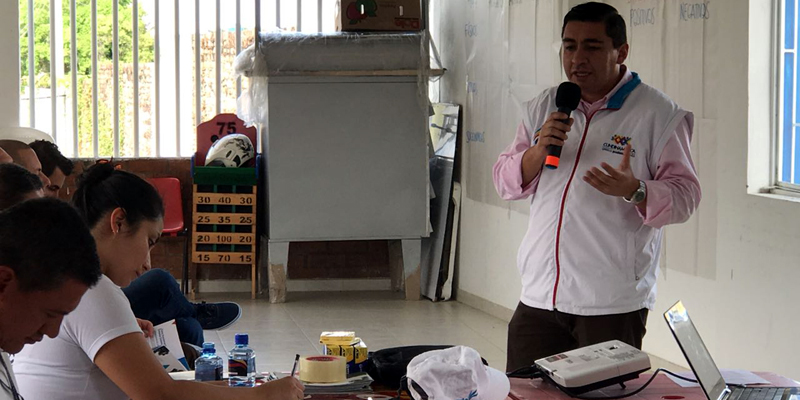 Comunidades de El Colegio y Viotá conocieron detalles del proyecto Embalse de Calandaima

