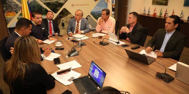 Gobierno Nacional y Departamental acuerdan medidas de movilidad para la Semana Santa
