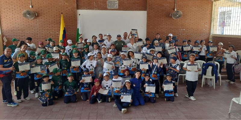 Más de 80 niños de Tocaima se gradúan del módulo “Recreándome en el Espacio” del programa Unidad de Exploradores

